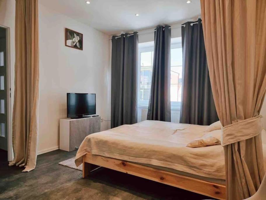 Apartmán Utulny Byt V Super Lokalite Bratislava Exteriér fotografie